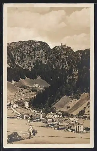 AK Maloja, Casaccia, Blick gegen Schloss Belvedère