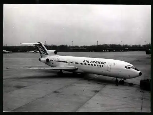 Fotografie 2.WK, Flugzeug Boeing 727 F-BPJQ der Air France
