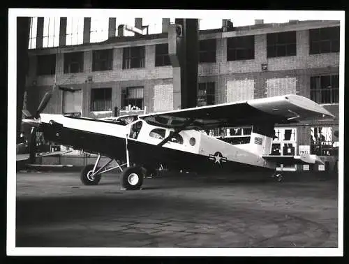 Fotografie Flugzeug Pilatus UV-20 Hochdecker Propellermaschine, Verbindungsflugzeug der US-Army