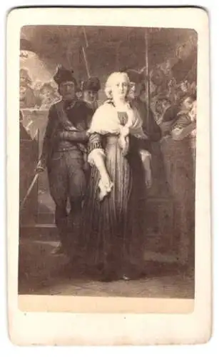 Fotografie unbekannter Fotograf und Ort, historische Szene Marie Antoinette en bonheur