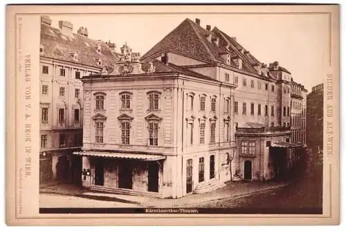 18 Fotografien Photog. Gesellsch., Wien, Ansicht Wien, Kärnthnerthor-Theater, Neuthor, Lugeck & Regenburgerhof, Alt-Wien