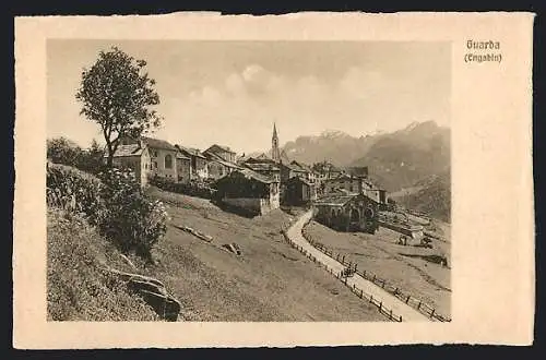 AK Guarda /Engadin, Hotel Meisser mit Zufahrt