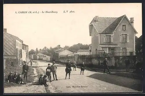 AK Coron, Le Haut-Bourg