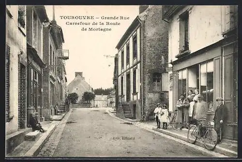 AK Tourouvre, Grande Rue, Carrefour de la Route de Mortagne