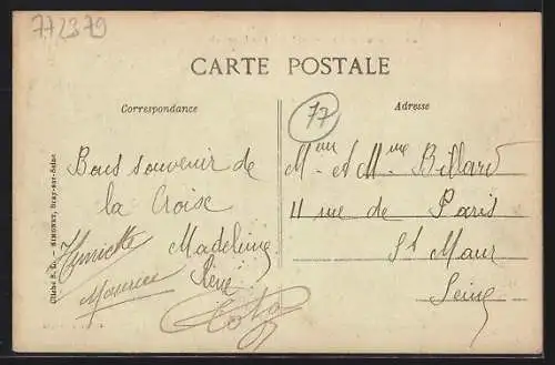 AK La Croix-en-Brie, Rue principale