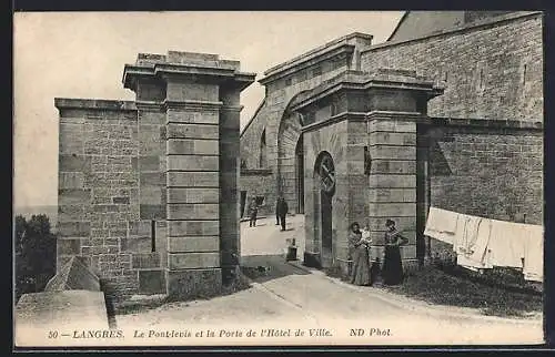 AK Langres, Le Pont-Levis et la Porte de l`Hôtel de Ville