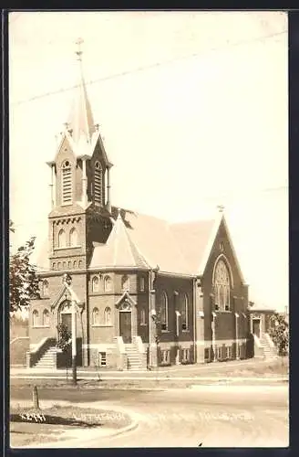 AK Lake Mills, WI, Lutheran Church