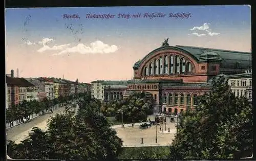 AK Berlin-Kreuzberg, Askanischer Platz mit Anhalter Bahnhof aus der Vogelschau