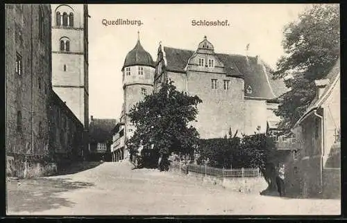 AK Quedlinburg, Schlosshof