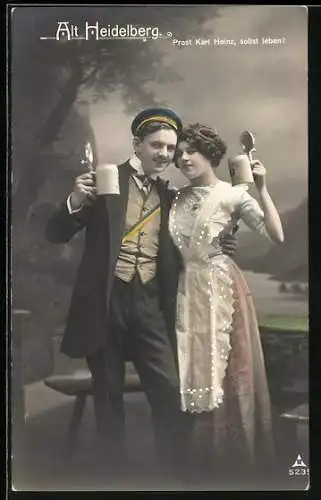 AK Alt-Heidelberg, Student mit junger Kellnerin und Bierseideln, Prost Karl Heinz