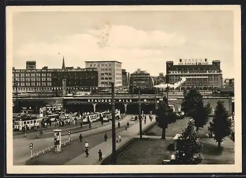AK Essen, An der Freiheit, Strassenbahn und Litfasssäule