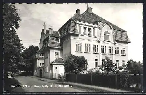 AK Waidhofen a. d. Thaya, Blick auf das Studentenheim
