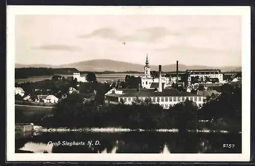 AK Gross-Siegharts, Ansicht aus der Vogelschau