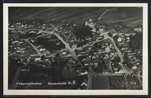 AK Drasenhofen /N.-Ö., Ortsansicht vom Flugzeug aus