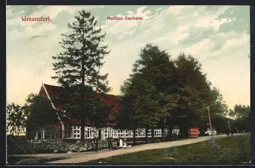 AK Wenzendorf, Malthies Gasthaus mit Bäumen