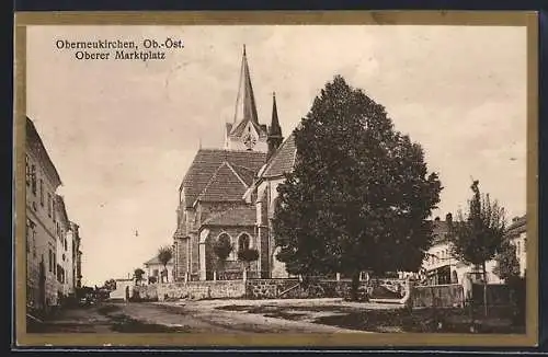 AK Oberneukirchen /O.-Ö., Oberer Marktplatz mit Kirche