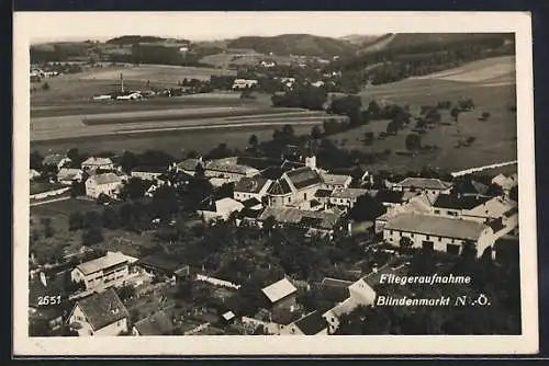 AK Blindenmarkt /N.-Ö., Totalansicht mit Fernblick, Fliegeraufnahme