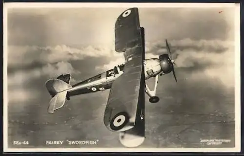 AK Flugzeug Fairey Swordfish in der Luft