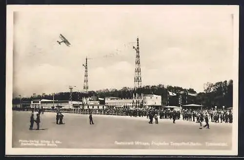 AK Berlin-Tempelhof, Flughafen, Restaurant Mitropa, Totalansicht