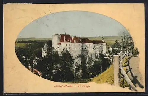 AK Raabs a. d. Thaya, Schloss mit Bergstrasse aus der Vogelschau