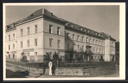 AK Zwettl /N. Ö., Blick auf das Mädchenpensionat