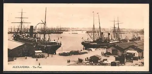 Mini-AK Alexandria, The Port