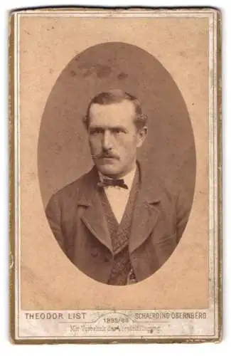 Fotografie Theodor List, Schärding, Schlossgasse 5, Porträt eines Mannes