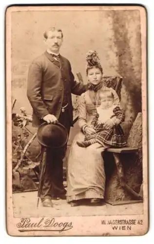 Fotografie Paul Doogs, Wien, Kaiserstrasse 42, Familienporträt mit Kind