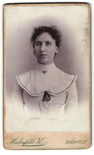 Fotografie Haberfeld, Budapest, Kígyó Utca 5, Porträt einer jungen Frau