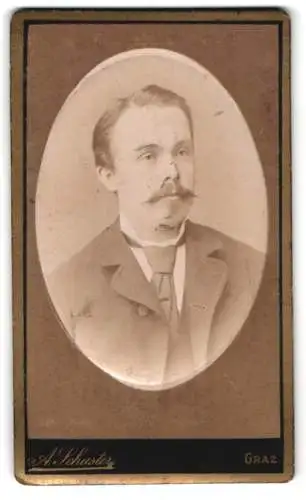 Fotografie A. Schuster, Graz, Hafnergasse 4, Porträt eines Herren