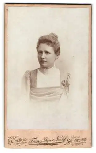 Fotografie Franz Pieper Nachf., Heidelberg, Hauptstr. 42, Porträt einer Dame