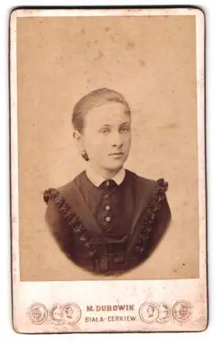 Fotografie M. Dubowik, Biala-Cerkiew, Portrait einer jungen Frau