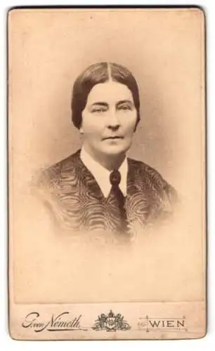 Fotografie Géza von Németh, Wien, Mariahilferstrasse 101, Porträt einer Frau