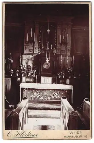 Fotografie C. Klöckner, Wien, Mariahilferstr. 112, Ansicht Wien, Innenansicht einer Kirche mit Altar