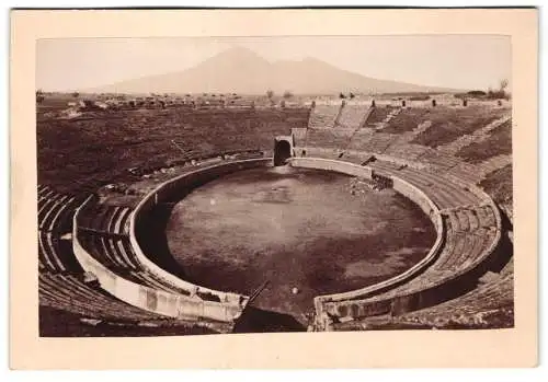 Fotografie unbekannter Fotograf, Ansicht Pompeji, Amphitheater