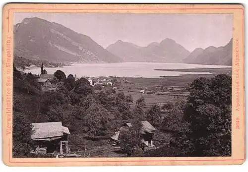 Fotografie Diezel & Langer, Wien, Ansicht Alpnachstad, Landschaft mit Alpnachsee und Bergen