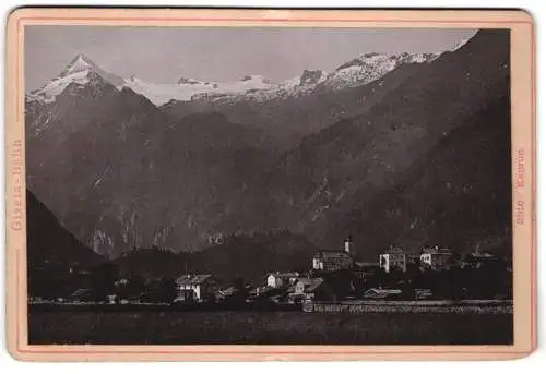 Fotografie Diezel & Langer, Wien, Ansicht Kaprun, Ort vor majestätischen Alpen