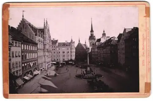 Fotografie Römmler & Jonas, Dresden, Ansicht München, Marienplatz, Stadtansicht mit historischen Gebäuden
