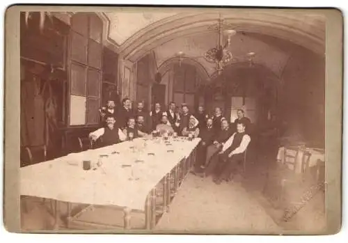 Fotografie unbekannter Fotograf, Ansicht Wien, Restaurant im Stafa in der Mariahilferstrasse 120