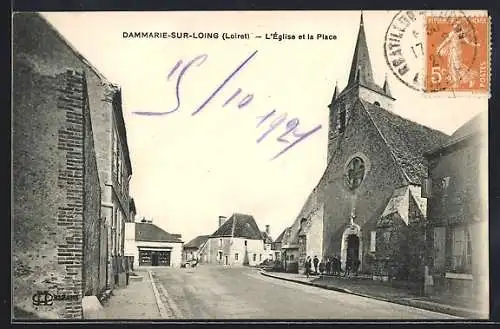 AK Dammarie-sur-Loing, L`Église et la Place