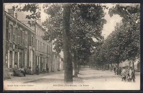 AK Perthes /Hte-Marne, La Route