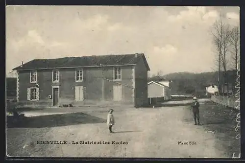 AK Bienville, La Mairie et les Écoles