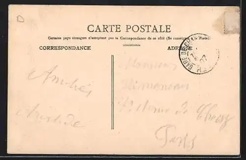 AK Chaumont, Monument et portrait avec fleurs