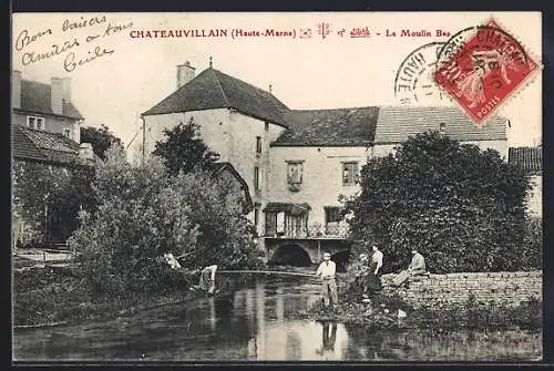 AK Châteauvillain /Haute-Marne, Le Moulin Bas et la rivière avec pêcheurs