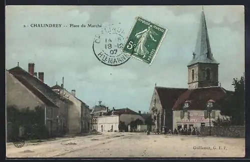 AK Chalindrey, Place du Marché avec église et bâtiments environnants