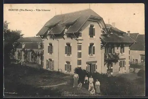 AK Hortes /Hte-Marne, Villa Scheurer avec des personnes devant la maison