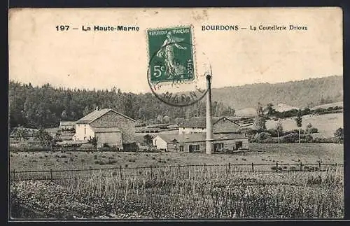 AK Bourdons /Haute-Marne, La Coutellerie Drioux dans un paysage rural