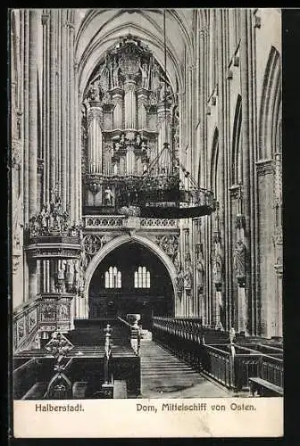 AK Halberstadt, Dom, Mittelschiff von Osten gesehen