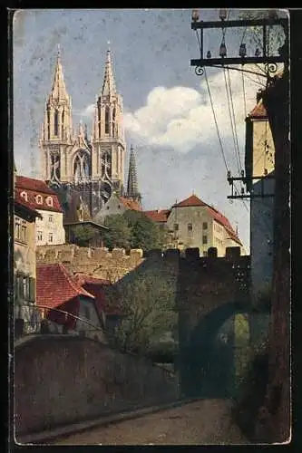 AK Meissen / Elbe, Hohlweg mit Mauer und Kirche