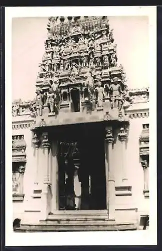AK Penang, Entrance to a temple
